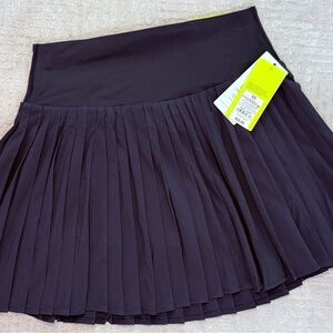 Elegant Black Pleated Skirt